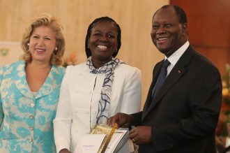 Côte d'Ivoire : Après 19 jours de vacance en France, Alassane Ouattara rentre à  Abidjan